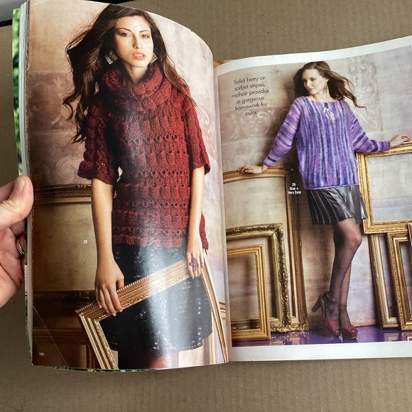 VOGUE Knitting International Magazines Lot of 3 Winter 2019/20 Fall ‘12 Fall ‘15 - Picture 8 of 15